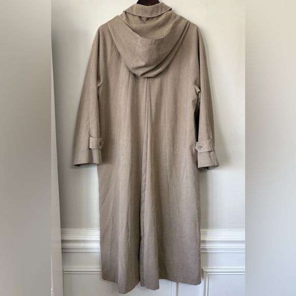 London Fog Beige Trench Coat Size 10 Petite Removable Hood Pockets Classic - Picture 2 of 16
